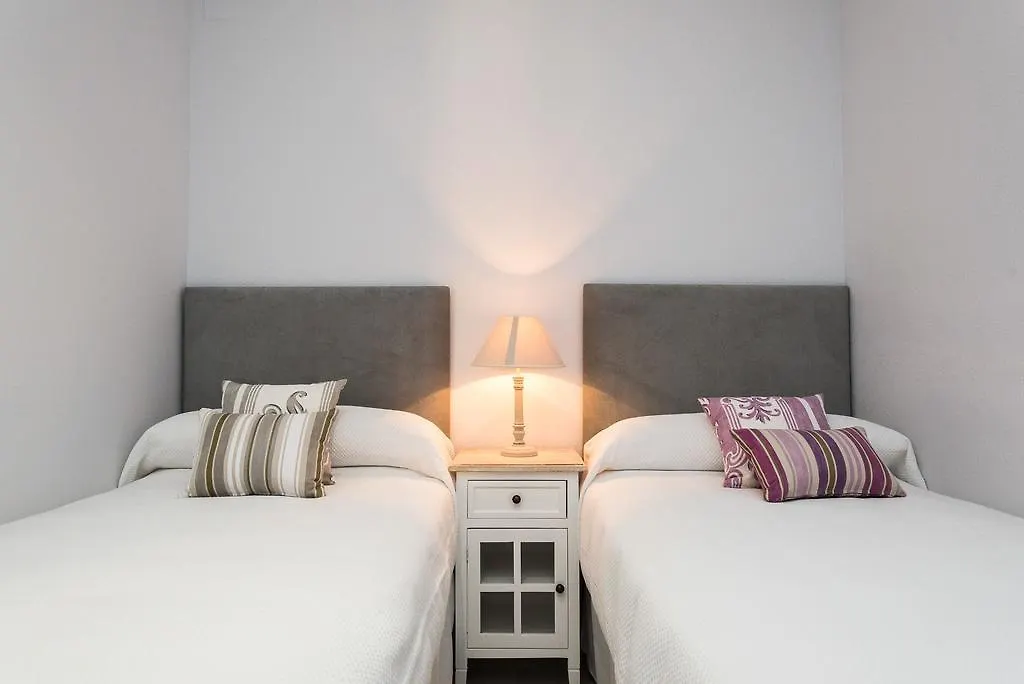 Hommyhome Cerrajeria Seville 0*,  Spain
